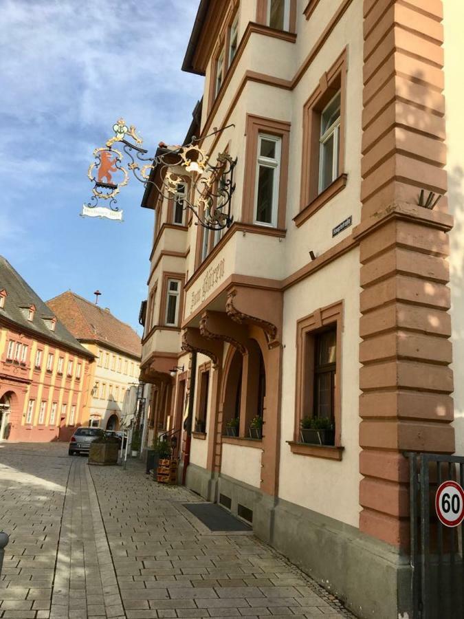 Hotel Gasthof Bären Ochsenfurt Exterior foto